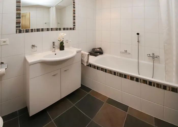 Les Combins Apt- 23 By Interhome Apartment Champex-Lac